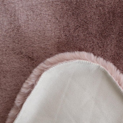 Tappeto Fur Pink in pelliccia sintetica dettaglio di Sobel
