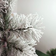 Albero di Natale innevato Des Alpes 240 cm Flora rami