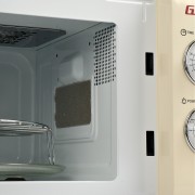 Forno a microonde con cottura combinata Girmi FM21 700W crema interno