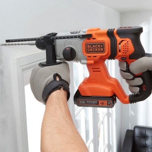 Tassellatore SDS Plus a batteria 18V PowerConnect Black + Decker BCD900B-XJ