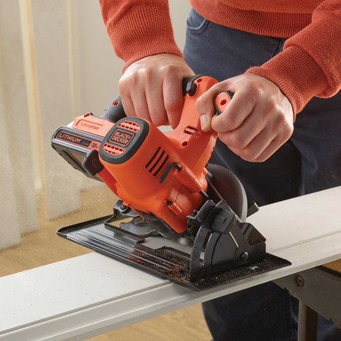 Sega circolare a batteria 18V lama 140 mm PowerConnect Black + Decker BDCCS18N-XJ taglio 45°