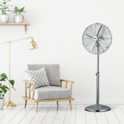 Ventilatore a piantana Ø 40cm cromato Zephir PF40CR ambientato
