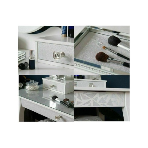 Pellicola adesiva per mobili Glitter silver D-c-fix ambientata