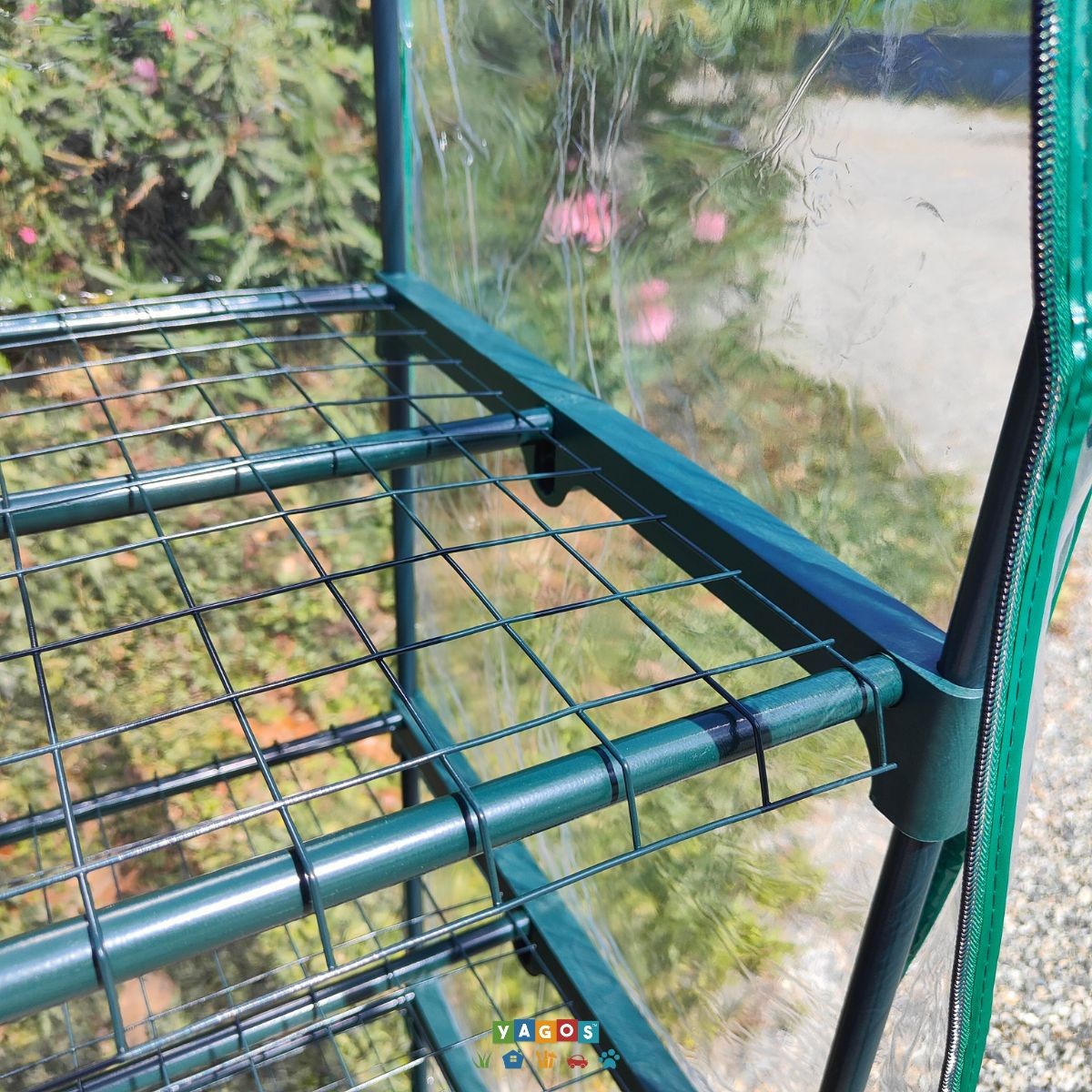 Outsunny Serra da Giardino con 4 Ripiani Porta Avvolgibile Copertura in