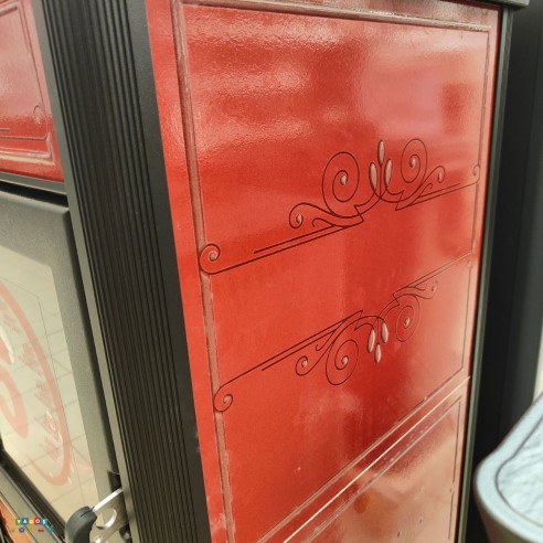 Stufa a legna Fancy Bordeaux EK63 ceramica laterale