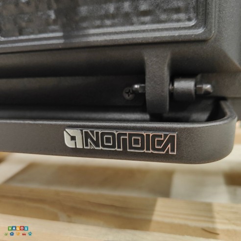 Logo su piastra frontale la nordica su isetta evo 4.0