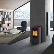 Stufa a pellet ceramica bordeaux Idro Spot100 H 10,1 kW EK 63