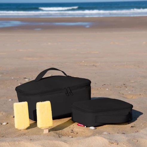Borsa termica Borsa termica porta pranzo M nero ambientata