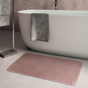 Gedy Fuzzy tappeto bagno rosa ambientata