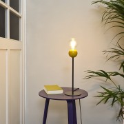 Lampada da tavolo Ledvance Decor Bubble multicolor ambientata