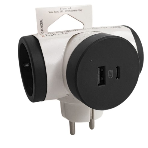 Adattatore rotante schuko con USB C USB A e 2 prese 16A Bticino S3626DRAC