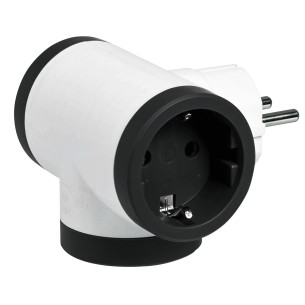 Adattatore rotante schuko con USB C USB A e 2 prese 16A Bticino S3626DRAC 2