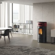Stufa a pellet ventilata canalizzata Yung 130++ EK63 ambient