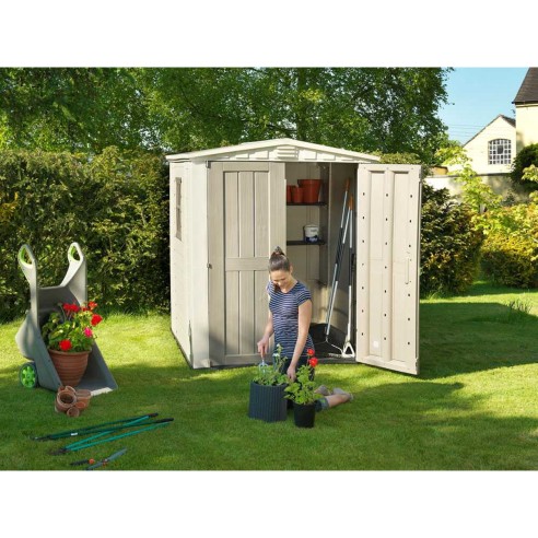 Casetta-da-giardino-Keter-Factor-6x6 ambientata