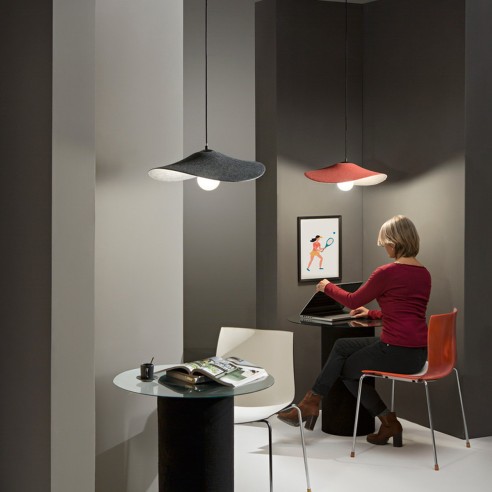 Lampadario sospensione Lenglen in feltro naturale, eco-friendly