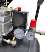 Compressore aria VCA-24L Vigor manometro