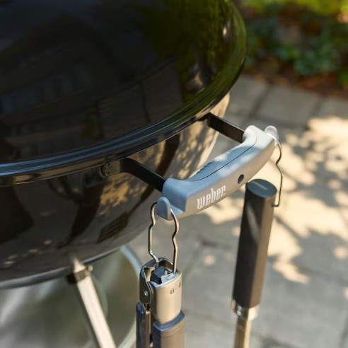 Barbecue a Carbone Weber Original Kettle E-5710 Ø 57 cm Nero - Codice 1502202 porta utensili