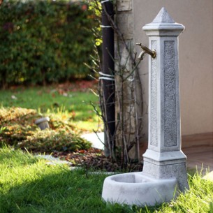 Fontana da giardino Lecce rustica in cemento grigio 2